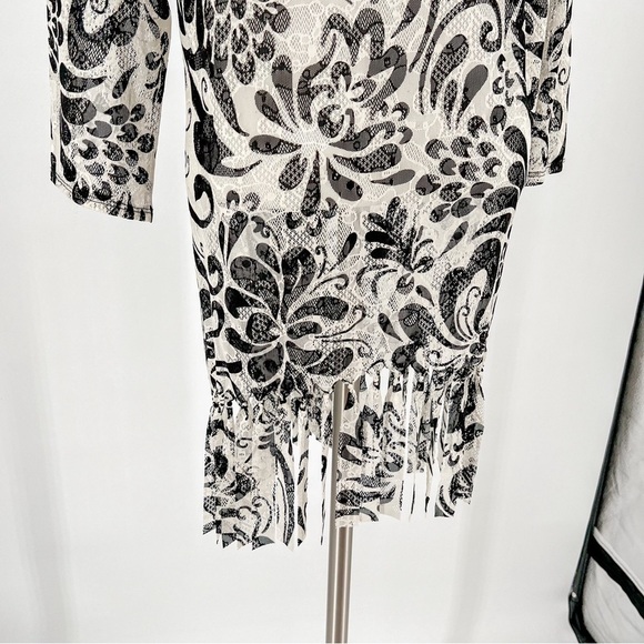 Chicos Travelers Baroque Lace Fringe TOP Black/Ecrue Paisley NWT - Picture 7 of 7